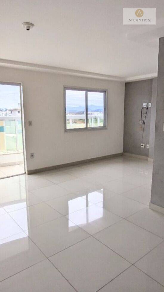 Cobertura de 127 m² Lagoa - Macaé, aluguel por R$ 2.300/mês