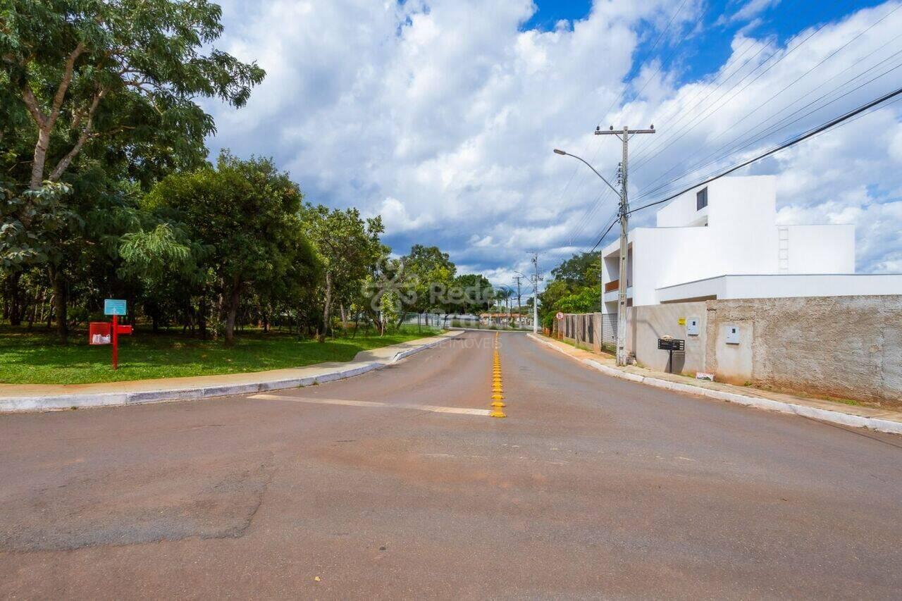 Casa Setor Habitacional Tororó (Jardim Botânico), Brasília - DF