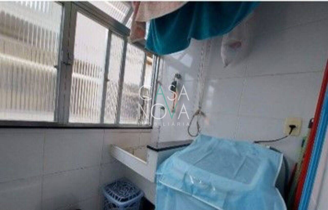 Apartamento Boqueirão, Santos - SP