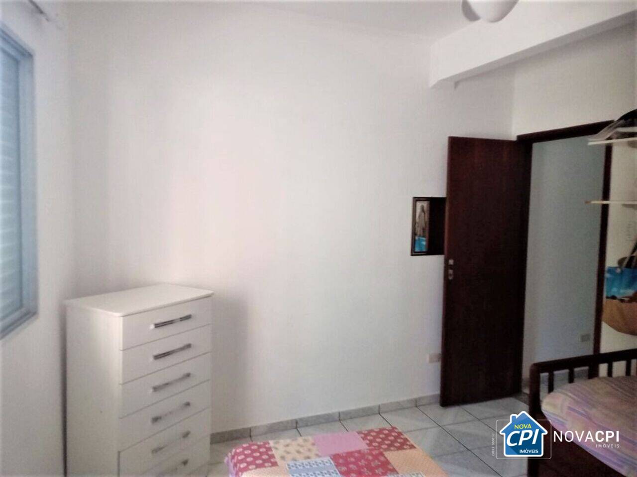 Apartamento Vila Guilhermina, Praia Grande - SP