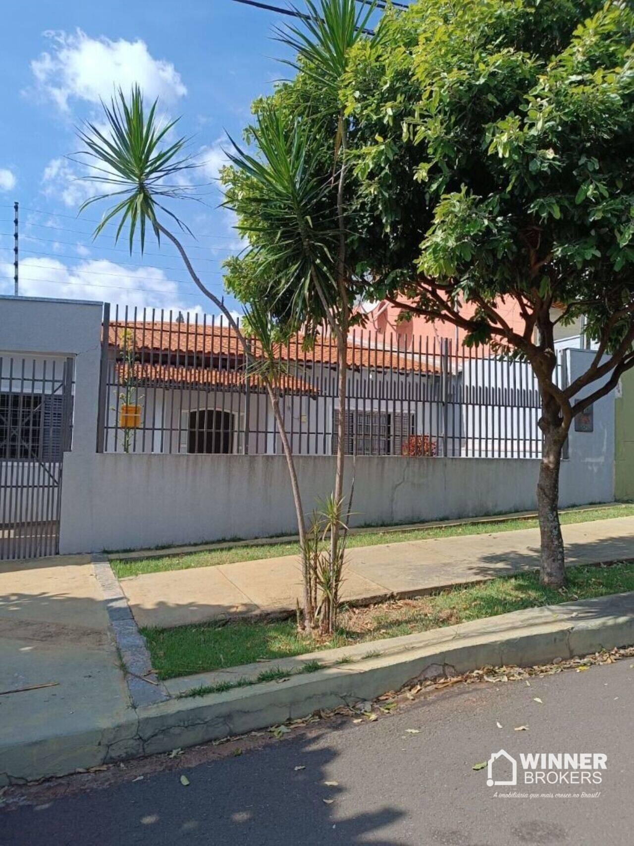 Casa Zona 05, Maringá - PR