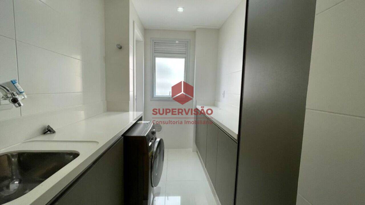 Apartamento Beira Mar, Florianópolis - SC