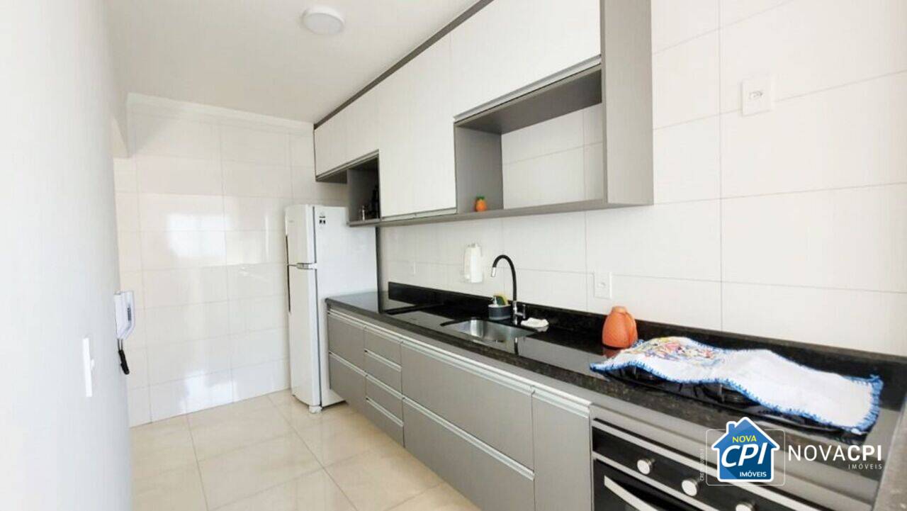 Apartamento Vila Guilhermina, Praia Grande - SP