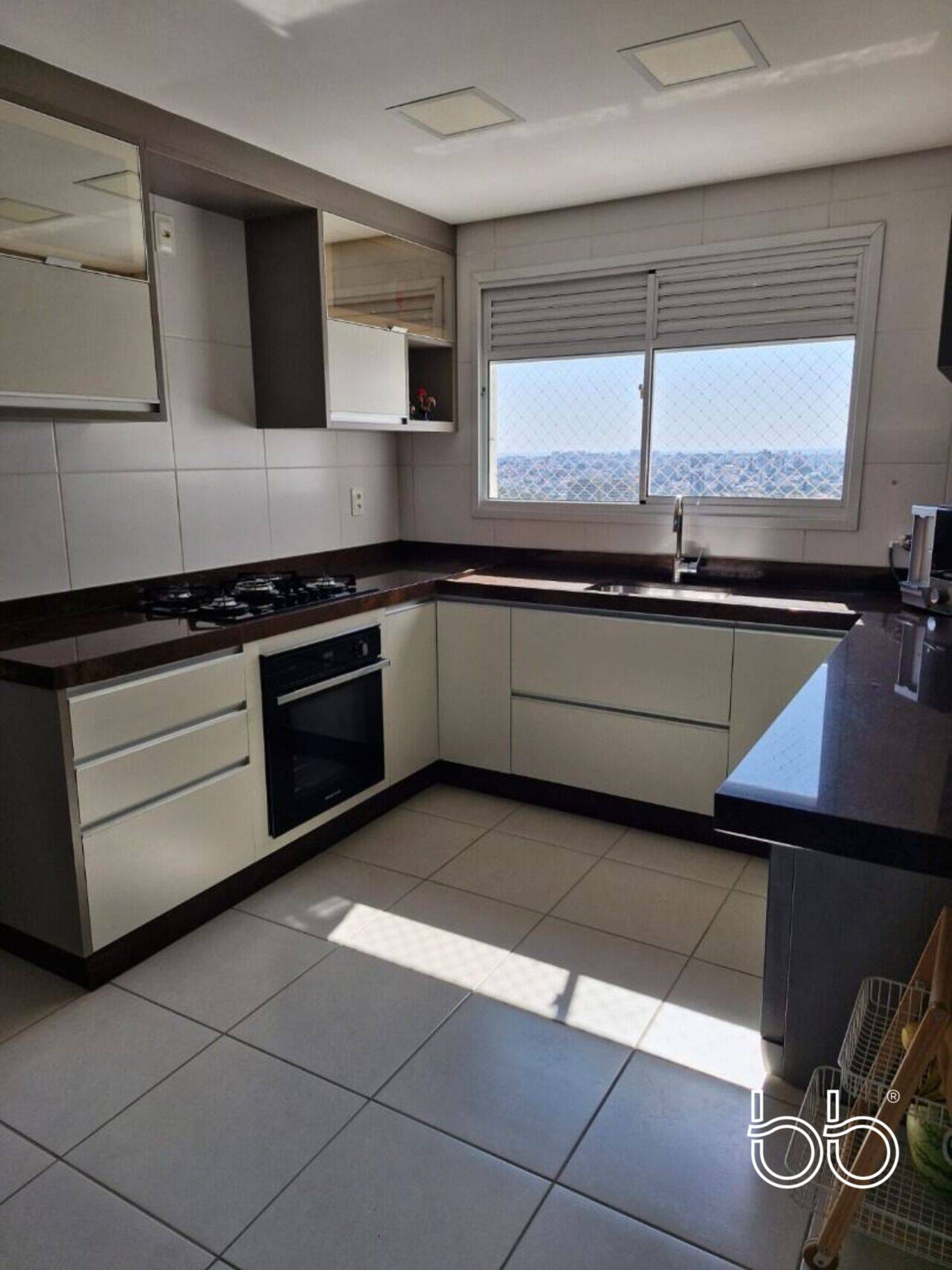 Apartamento Residencial Mont Royal, Sorocaba - SP